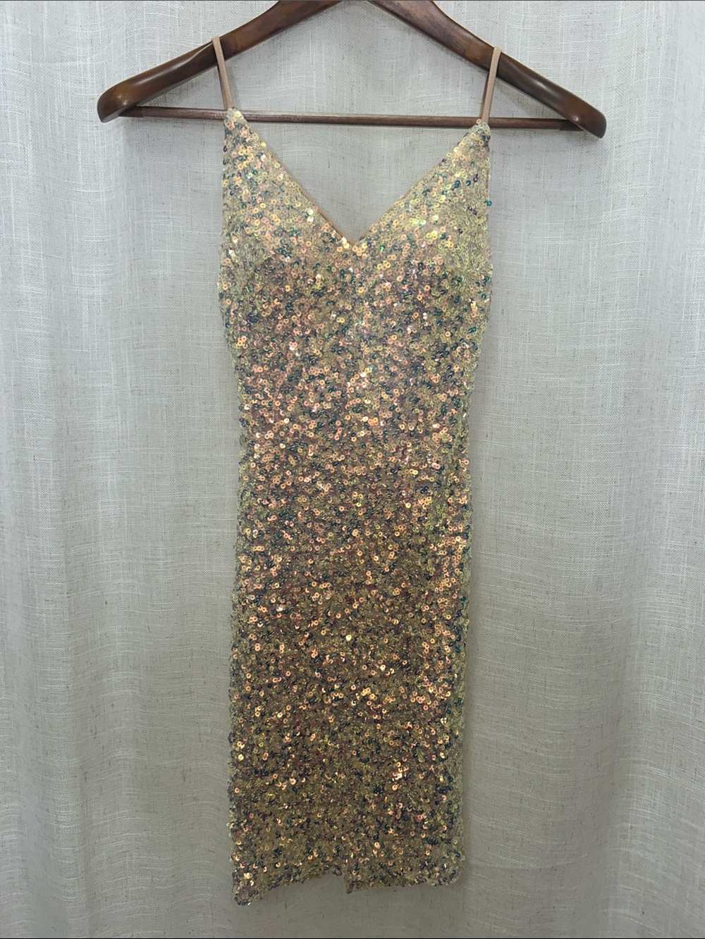 Alyce Paris Sequin Slip Dress in Champagne Gold Size 000 Excellent Condition